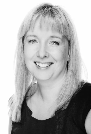 Fiona Stack